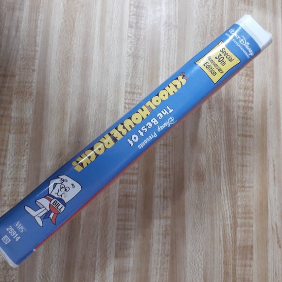 Disney's Best of School House Rock VHS Clamshell Conjunction Junction 25 Songs - Picture 3 of 9